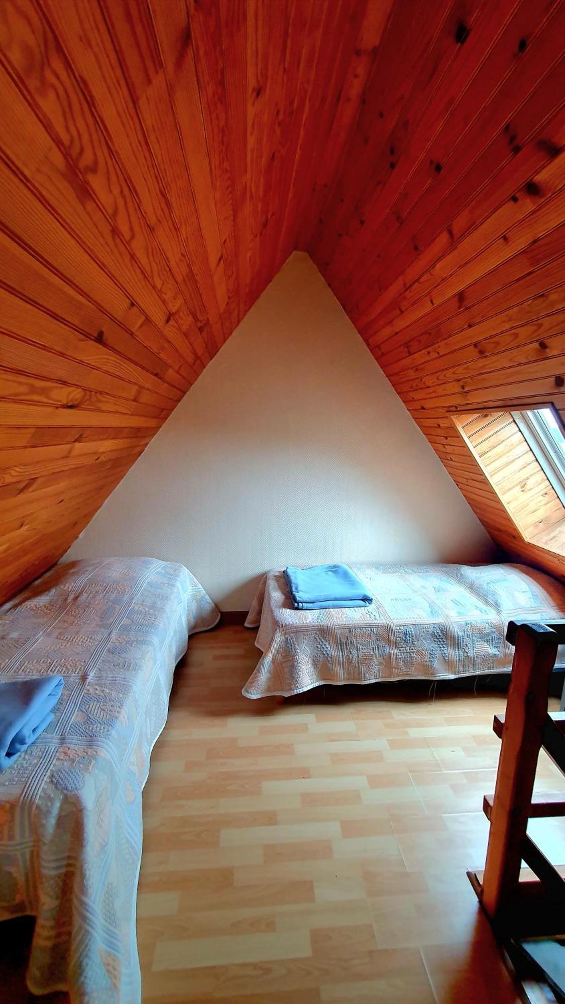 L'Auberge De La Porte Saint-Jouan-des-Guérets Habitación foto