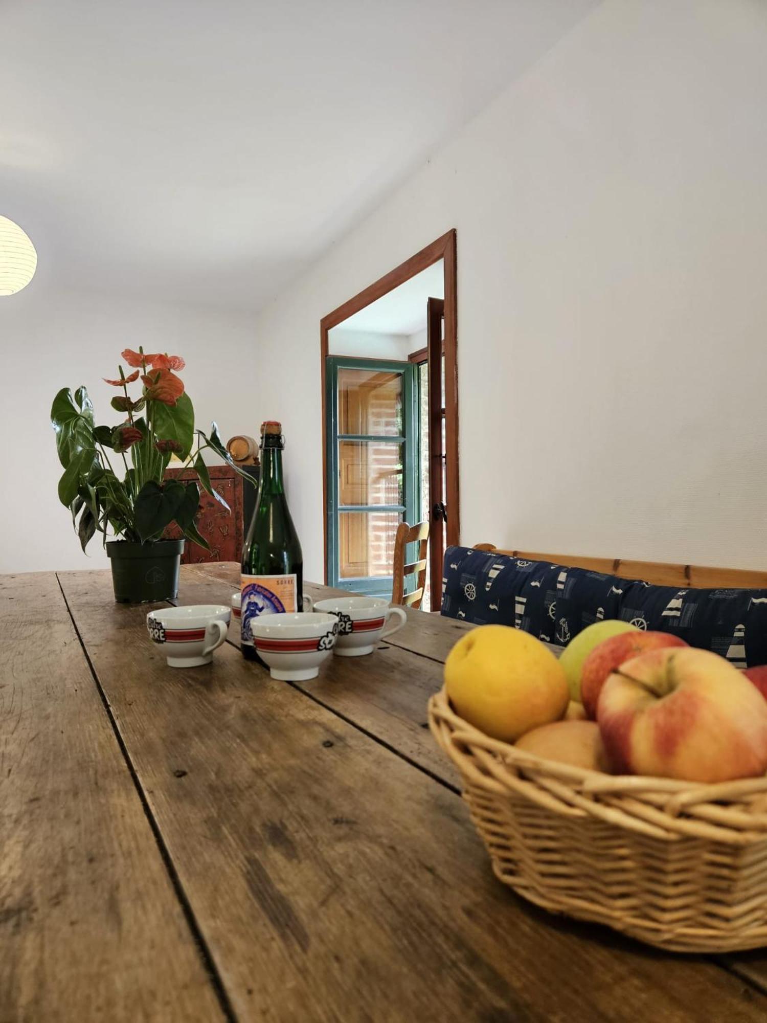 L'Auberge De La Porte Saint-Jouan-des-Guérets Habitación foto